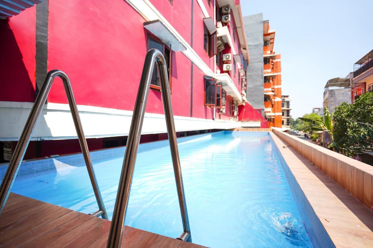 Collection O 1112 Comfitel Siwalankerto Aa4 Hotell Surabaya Exteriör bild